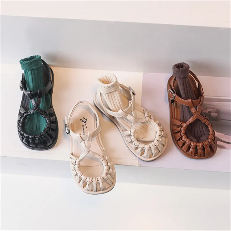 2023 New Summer Children Sandals Leather Cut-out Kids Sandals Soft Sole Non-slip Beach Shoes Fashion Girls Sandals 26-37