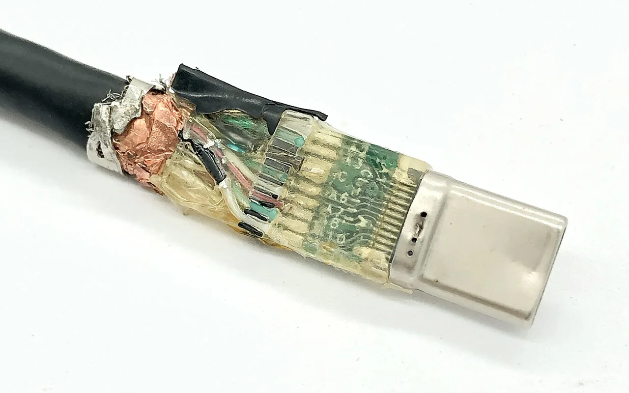 كابل أصلي جديد لينوفو USB-C إلى USB-C يدعم معدل بيانات 10 جيجابت في الثانية 100 وات 20 فولت/5A 4K 60 هرتز Emarker من النوع c إلى النوع c