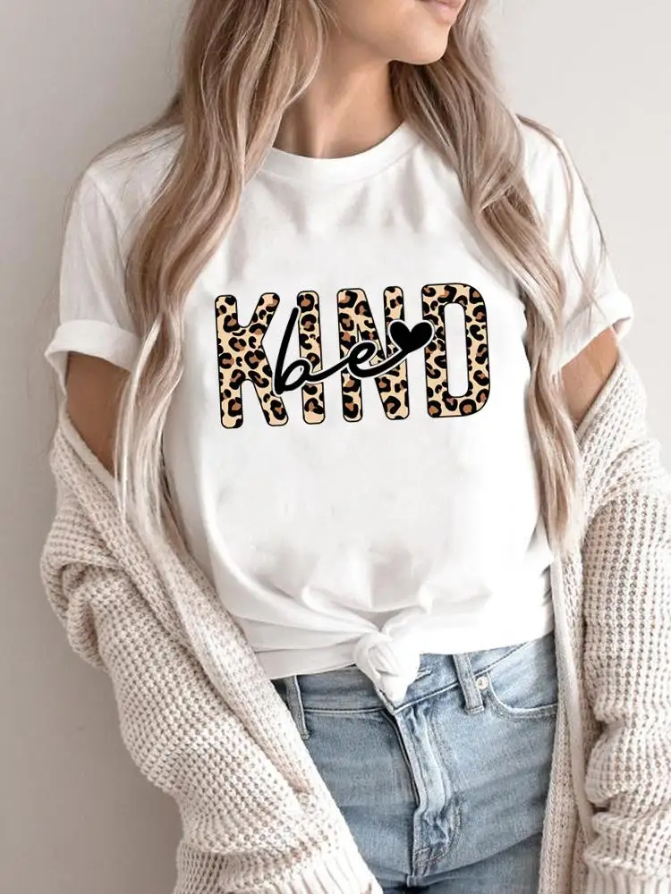 T-shirt à Manches Courtes et Col Rond pour Femme, Vêtement à la Mode, avec Lettres Imprimées, Très Tendance, Dessin Animé, Graphique