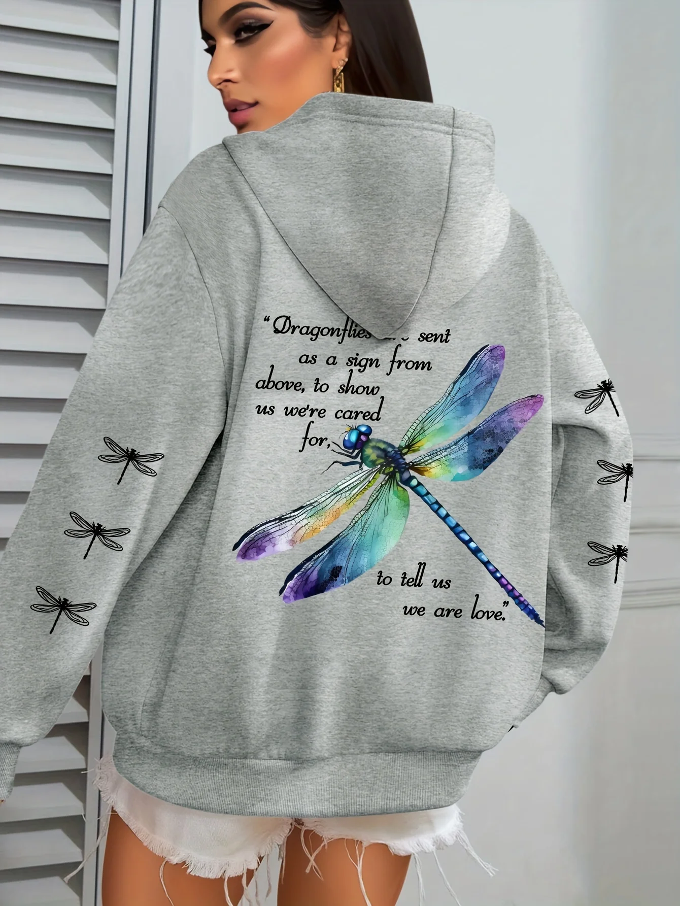 [Taglia Plus] Felpa con cappuccio con stampa libellula - Felpa verde a maniche lunghe taglie forti con tasca e citazione ispiratrice - Casual da donna