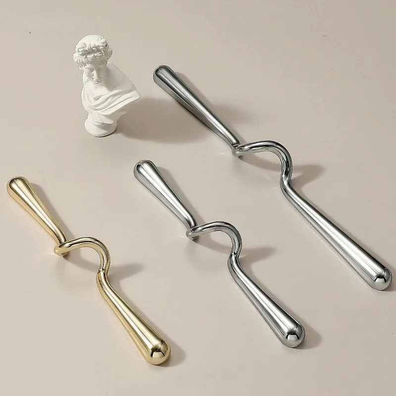 

French Retro Light Luxury Kitchen Cabinets, Wardrobes, Door Handles, Furniture Drawers, Cabinet Doors, Wavy Handles