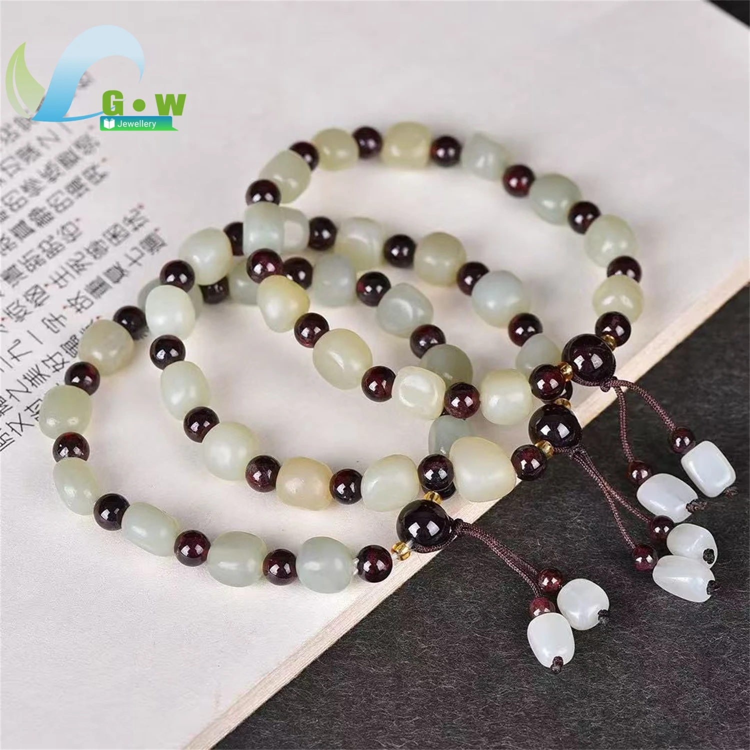 Natural Hetian Jade Beaded Bracelet Unisex Delicate Gemstone Wristband Handmade Jewelry Daily Wear Minimalist Charm Gift