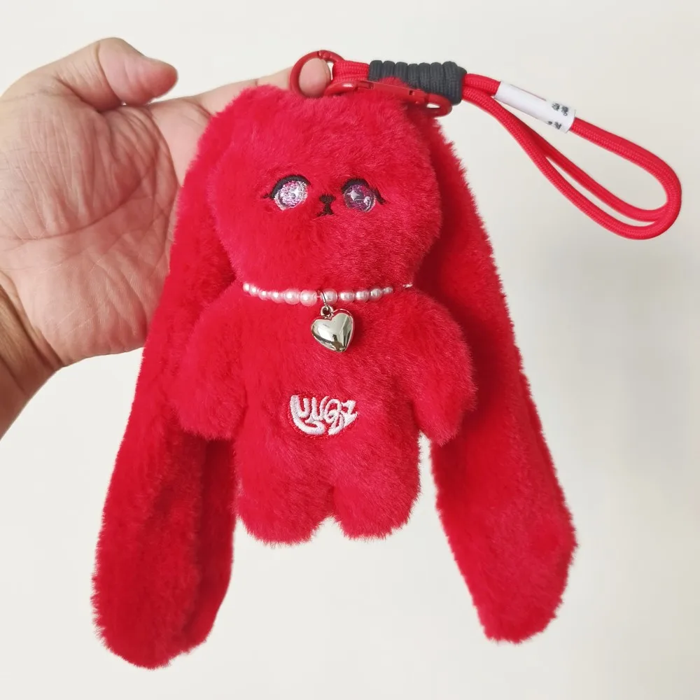 YUQI-GIDLE Red Rabbit Plush Chaveiro para Mulheres, Chaveiro de Pelúcia, Pingente Mochila, Acessórios para Malas, Presentes Fãs, 16cm