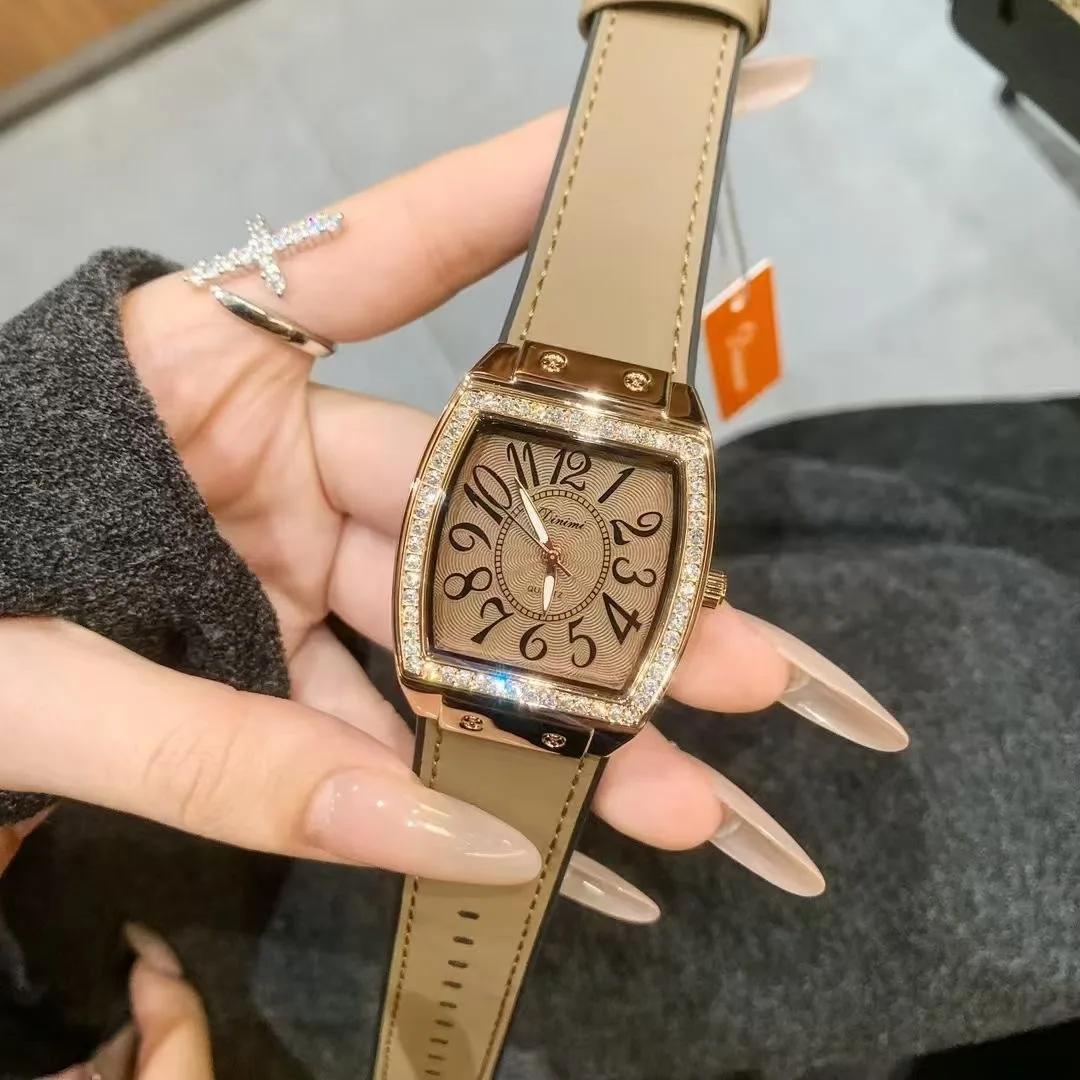 

Женские часы Timini, хит продаж, розово-красные часы с поясом, женские часы с большой пластиной Xiaohongshu 77120