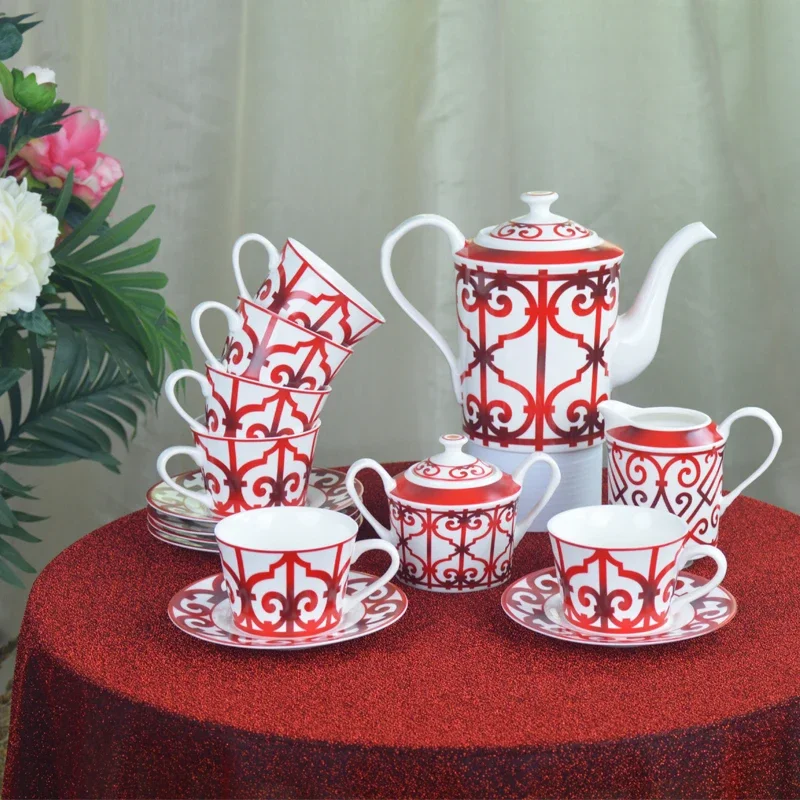 

2026-Винтажный керамический набор для красного чая, 6 чашек, 6 блюдец с чайником, банка для молока, сахарница, рождественский фарфоровый набор кофейных чашек