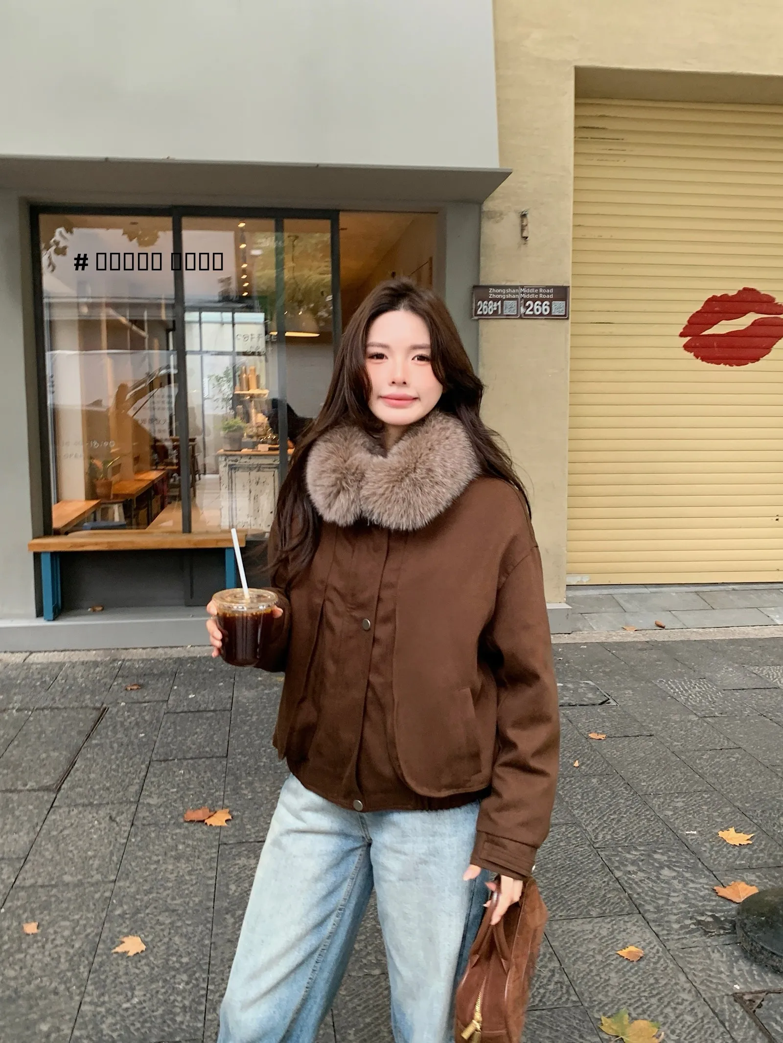 

Detachable Fur Collar Quilted Jaet Women's ort Sle Goose down Coat Young Faionable Winter New Arrival Zipper Design