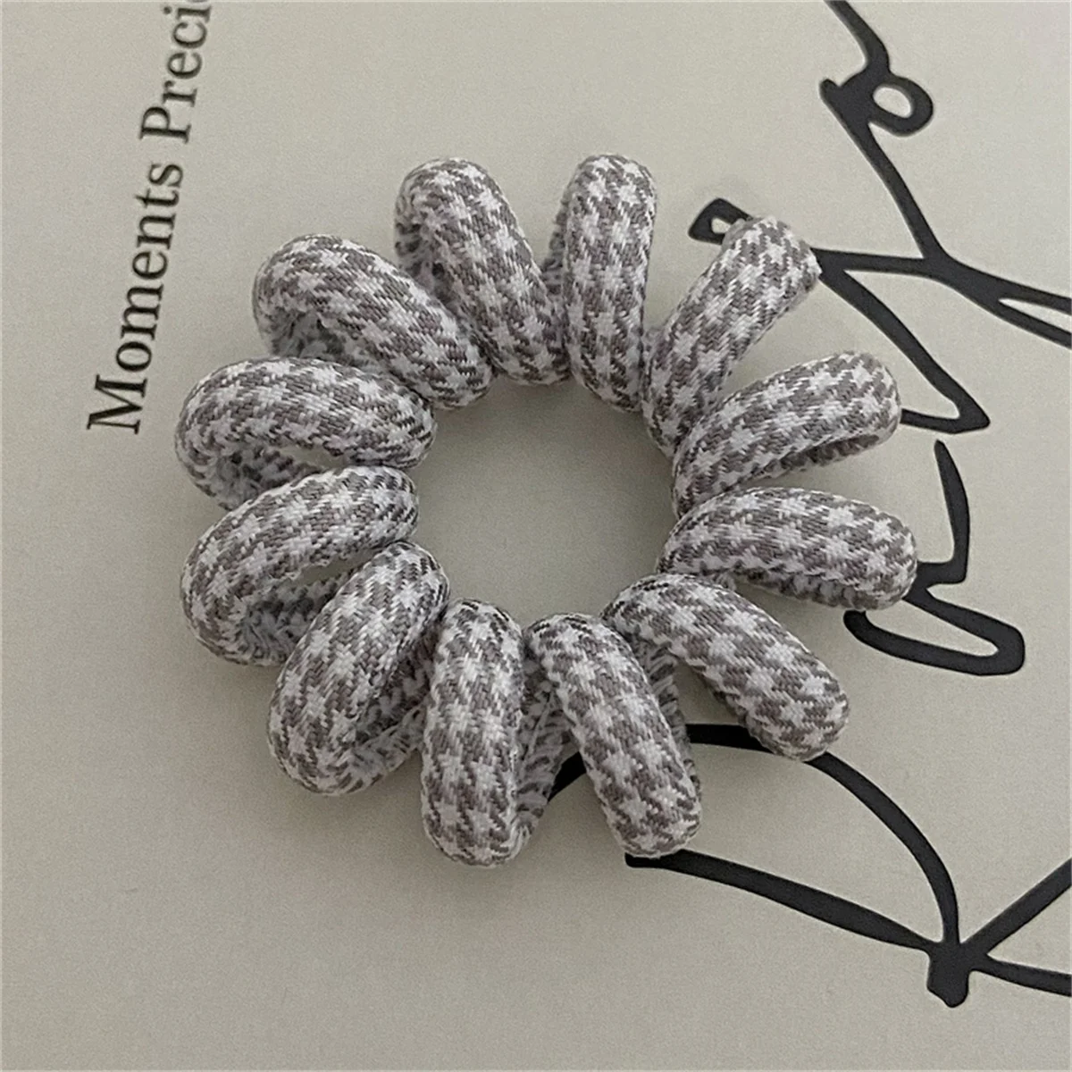 Vintage Plaid Spiral Hair Ties Fabric Telephone Cord Scrunchies Large Size Elastic Hair Band Women Hair Accessories Rubber Bands