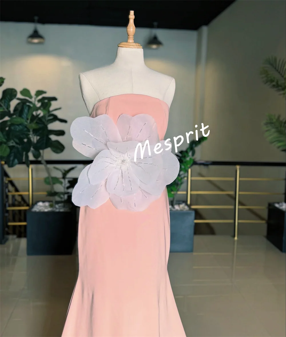 فستان سهرة عالي الجودة مخصص مزين بالزهور بدون حمالات فساتين طويلة حورية البحر مناسبة مخصصة لحفلات الزفاف الأنيقة