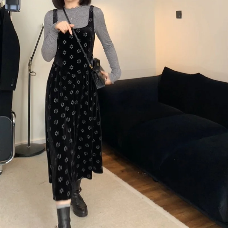 2025 ใหม่วินเทจฤดูหนาวภาษาฝรั่งเศสคํากํามะหยี่สีดําดอกไม้ชุดลําลองผู้หญิงElegant Slim FitเอวPetiteสุภาพสตรีชุดยาว