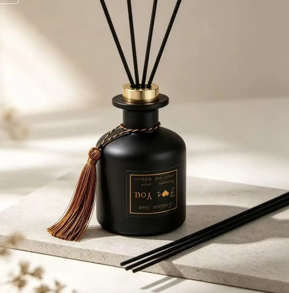 1PCs 130ml/250ml High Quality Black Empty Aromatherapy Bottle Reed Fragrance Glass Diffuser Bottle with Wood Lid