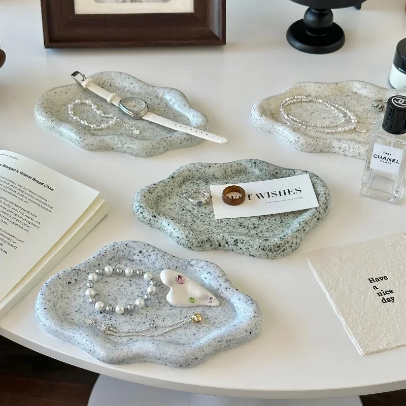 Light Luxury Cloud Ceramic Tray, Ins Aesthetic Jewelry & Key Organizer Dish, Creative Entryway Vanity Table Decor Centerpiece