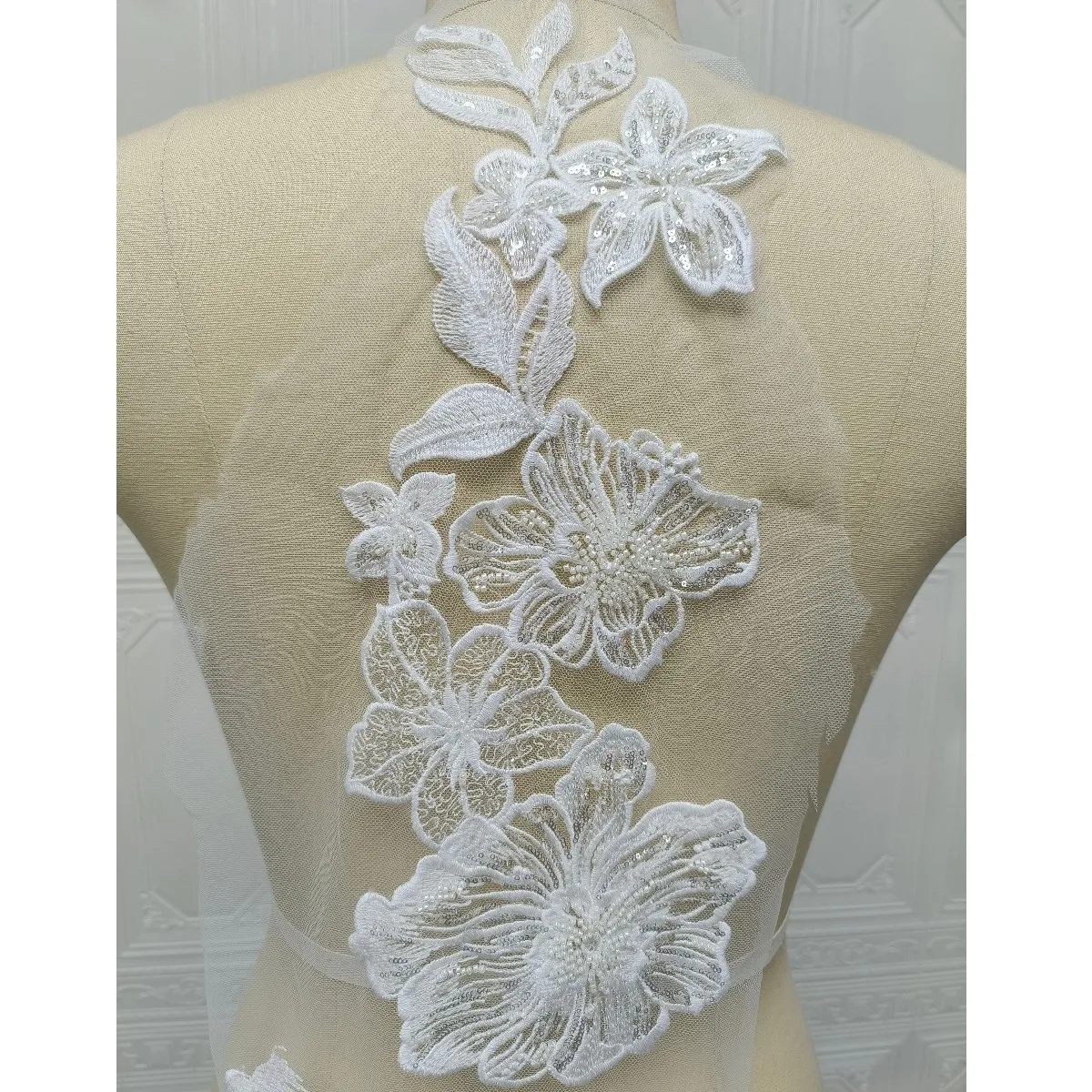 Bridal Cluster Beaded Sequins Big Flare Flower Pairs Medallion Lace Patches For Wedding Dress