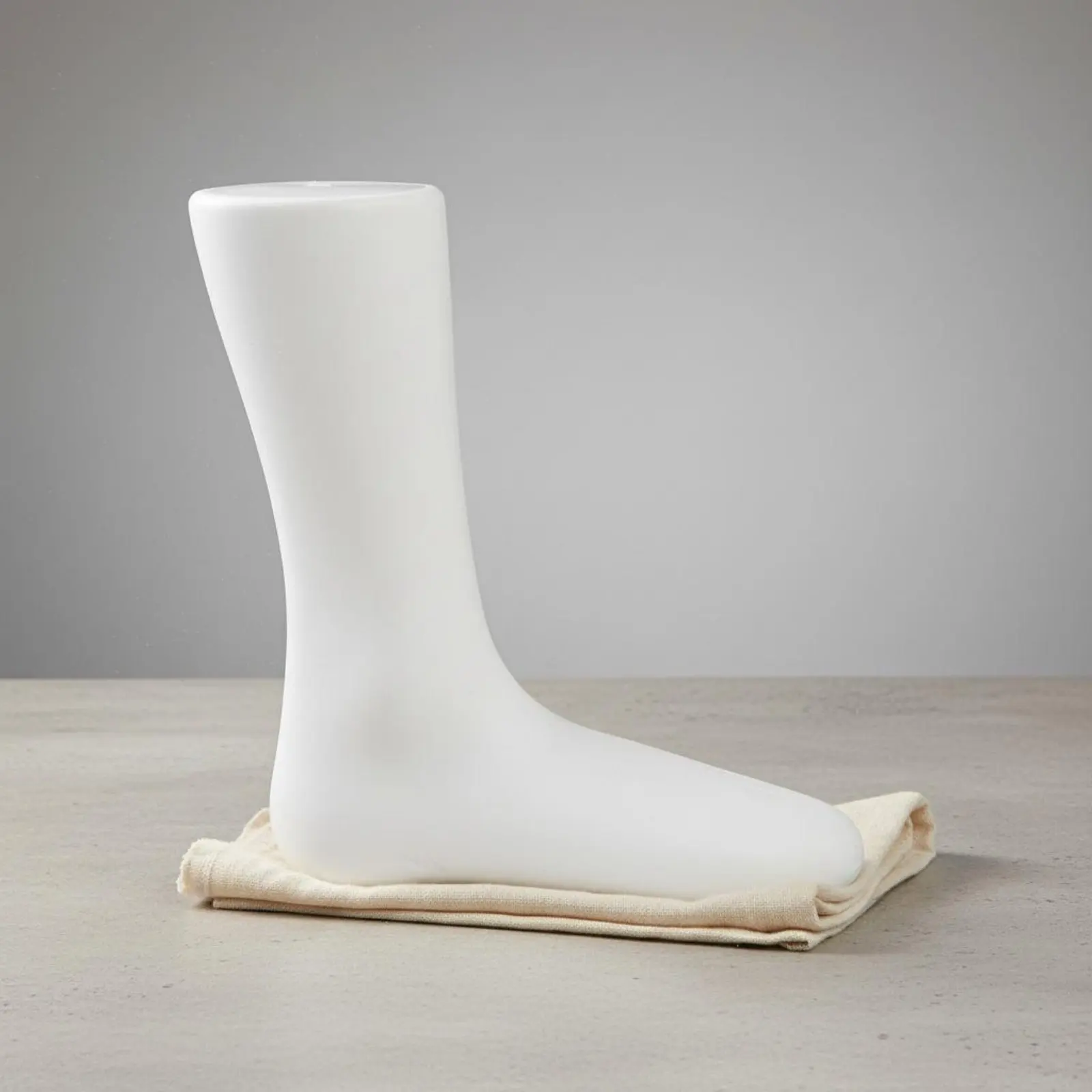 4 Pieces PVC Foot Model Flat Bottom Sock Display Foot Store Fixture Sturdy Vinyl Lightweight for Product Photography