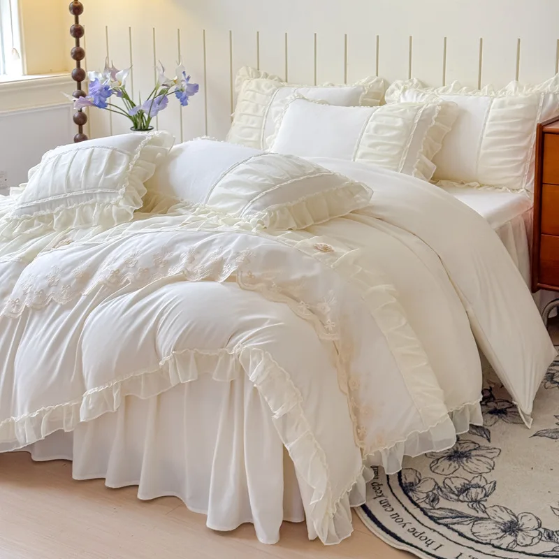 

High End Lace Princess Style Bedding Sets Solid Skin-Friendly Comfortable Bedsheet Set Twin Queen Bed Bedclothes for All Seasons
