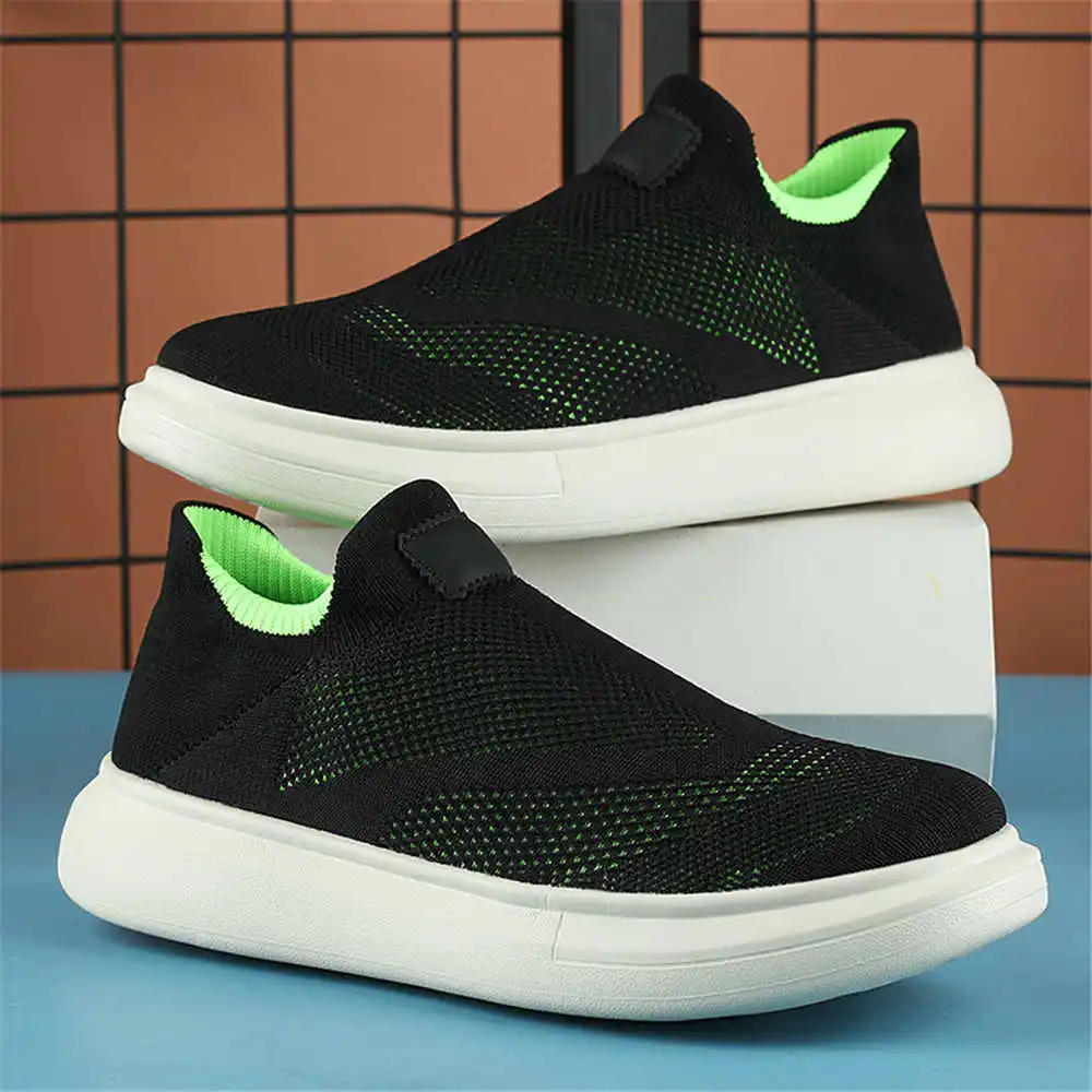 

Размер 41, размер 42. Мужские модельные туфли. Сапоги. Модельные туфли. Мужские кроссовки. Дизайнерские роскошные спортивные кроссовки. Все бренды. Модные предложения Hypebeast.