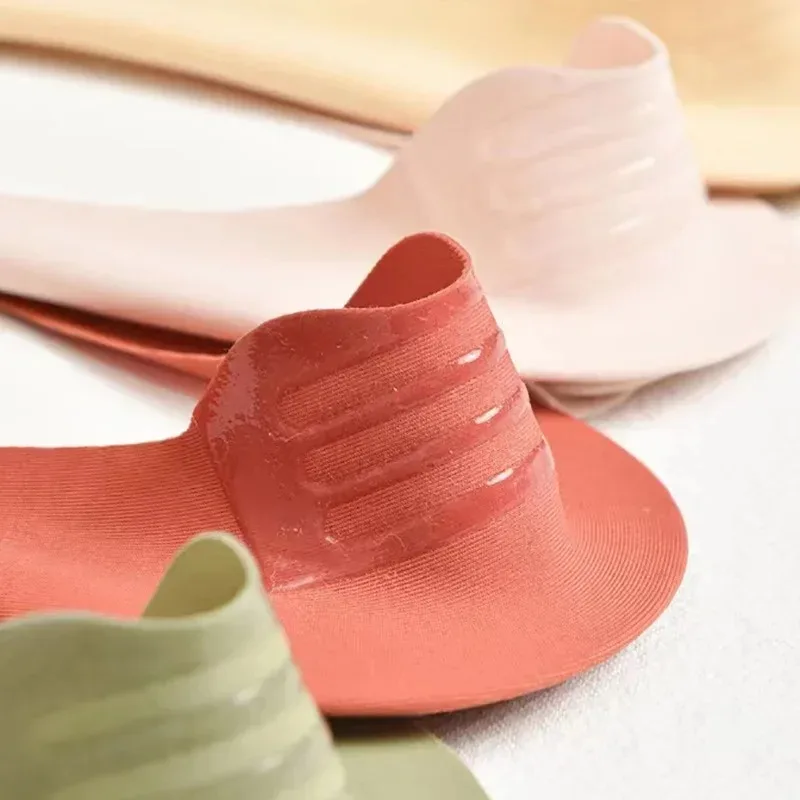 Нескользящие невидимые весенне-летние хлопковые носки с мелким горлышком, которые не падают и ледяные шелковые носки-лодочки.