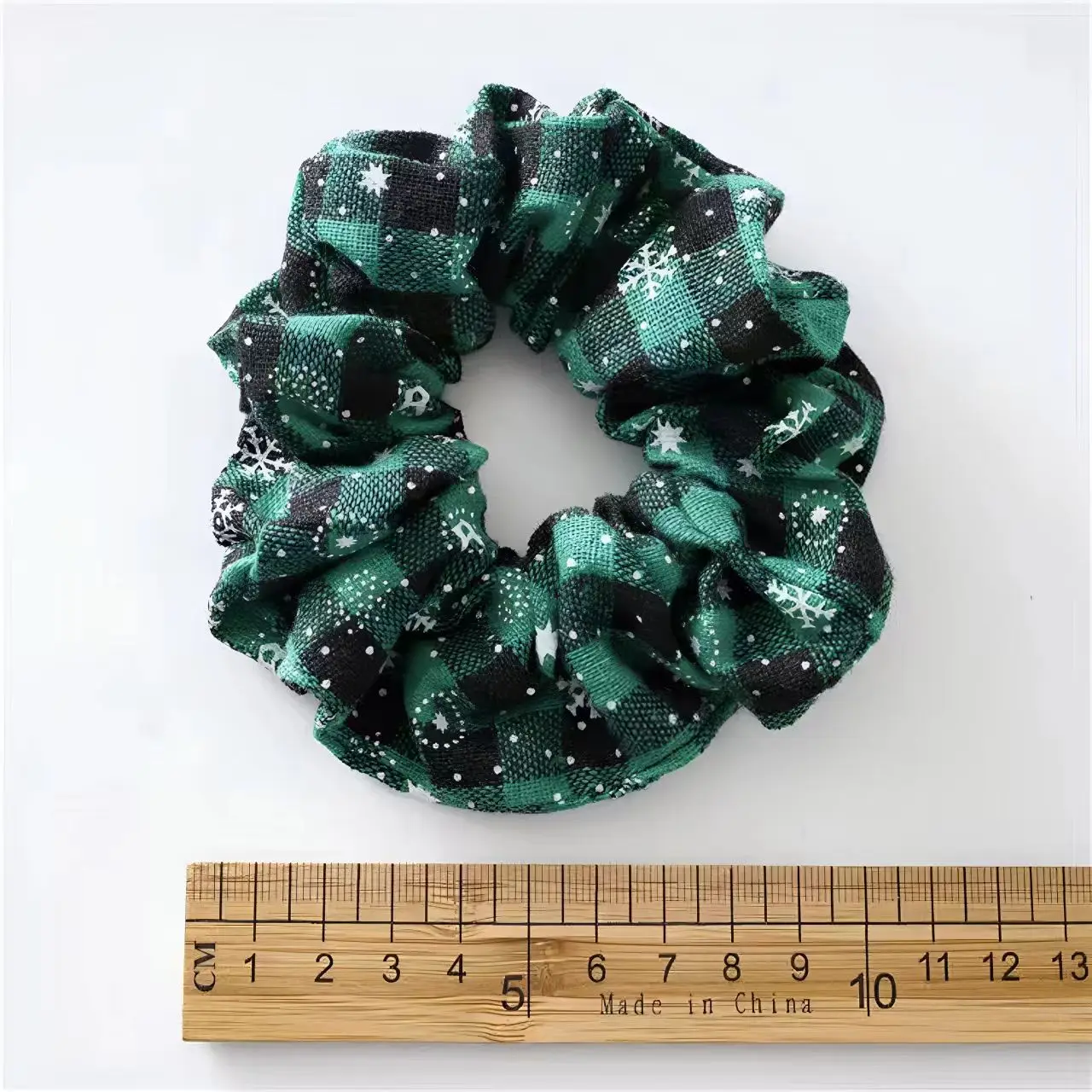 Bild 4: Weihnachtsstil Winter Schneeflocke Plaid Plissee Haarbänder Mode Urlaub Dekorative Haargummis Vielseitiger Haarschmuck