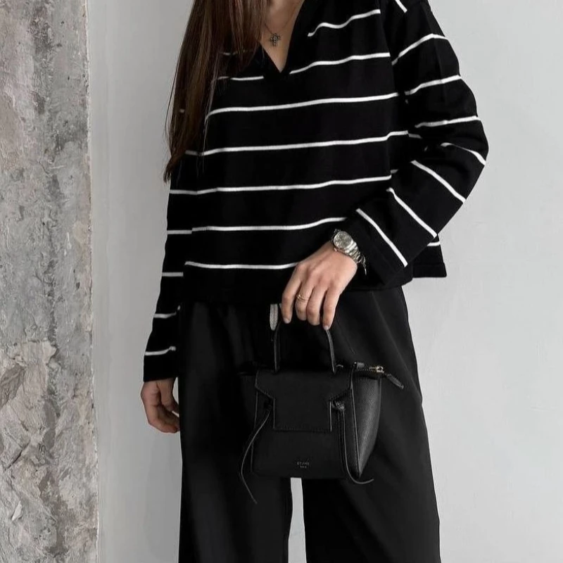 

2026 Autumn Casual Striped Knit Sweater V-Neck Pullover Versatile Long Sleeve Women's