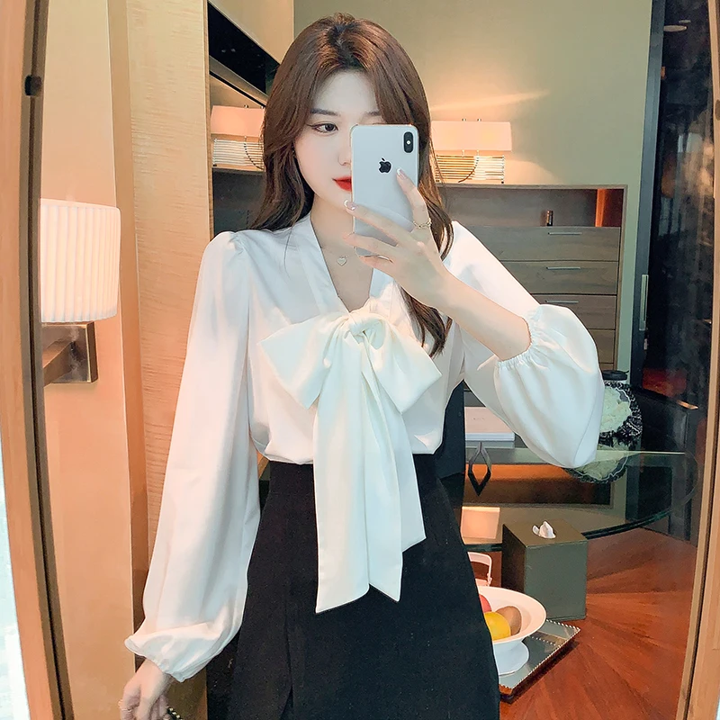 

Women Clothing Y2K Bow Long Sleeve Tops Autumn New Vintage V-neck Loose Casual Chiffon Shirts Office Lady Temperament Blouse