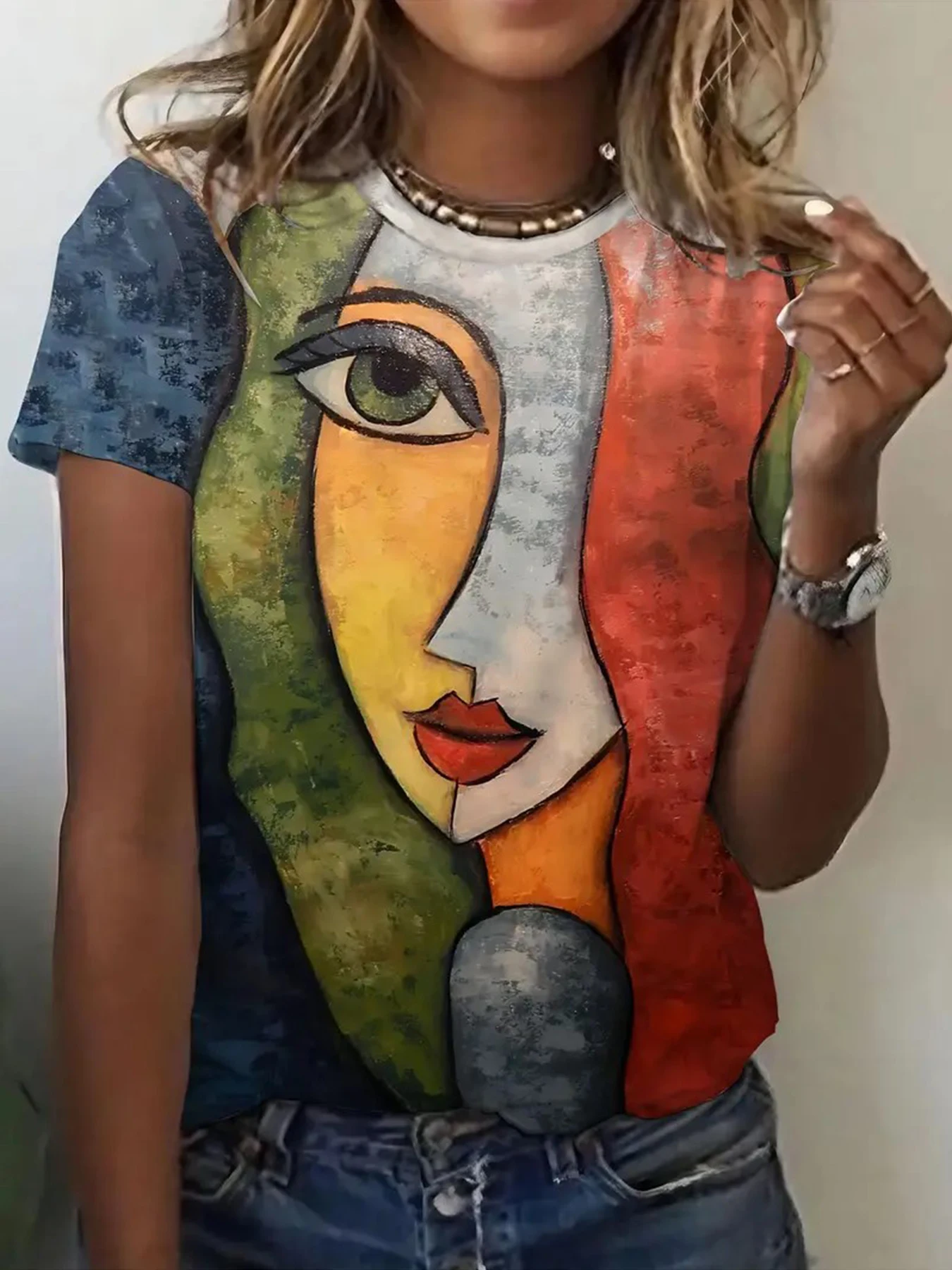 

Women's Elegant T-Shirt Casual Round Neck Tops with Short Sleeves and Slight Stretch Printed Graphic Tee for All Season