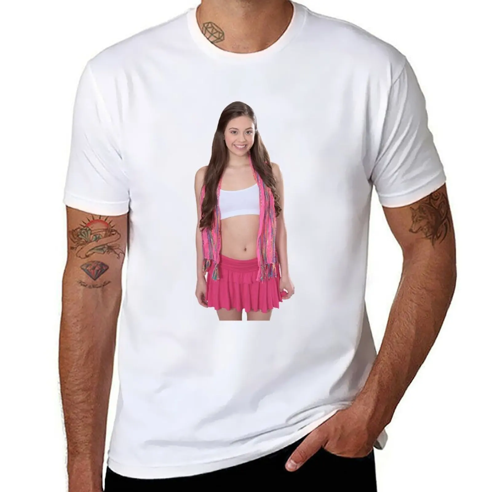 

Lucy Doll T-Shirt man t shirt cotton high quality man t shirt graphic T-Shirt