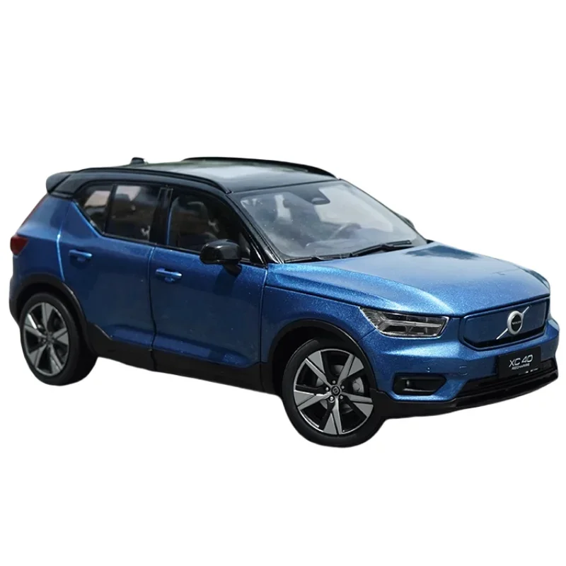 1:18 VOLVO XC40 alloy model pure electric version 2022, children's collection of decorative toys, holiday gifts to friends.