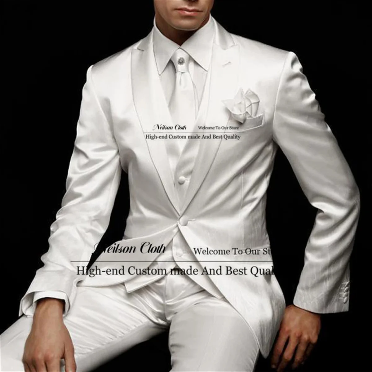 

Formal White Men Suits Peaked Lapel Groom Wedding Tuxedos 3 Pieces Sets Business Male Prom Blazers Slim Fit Terno Masculino