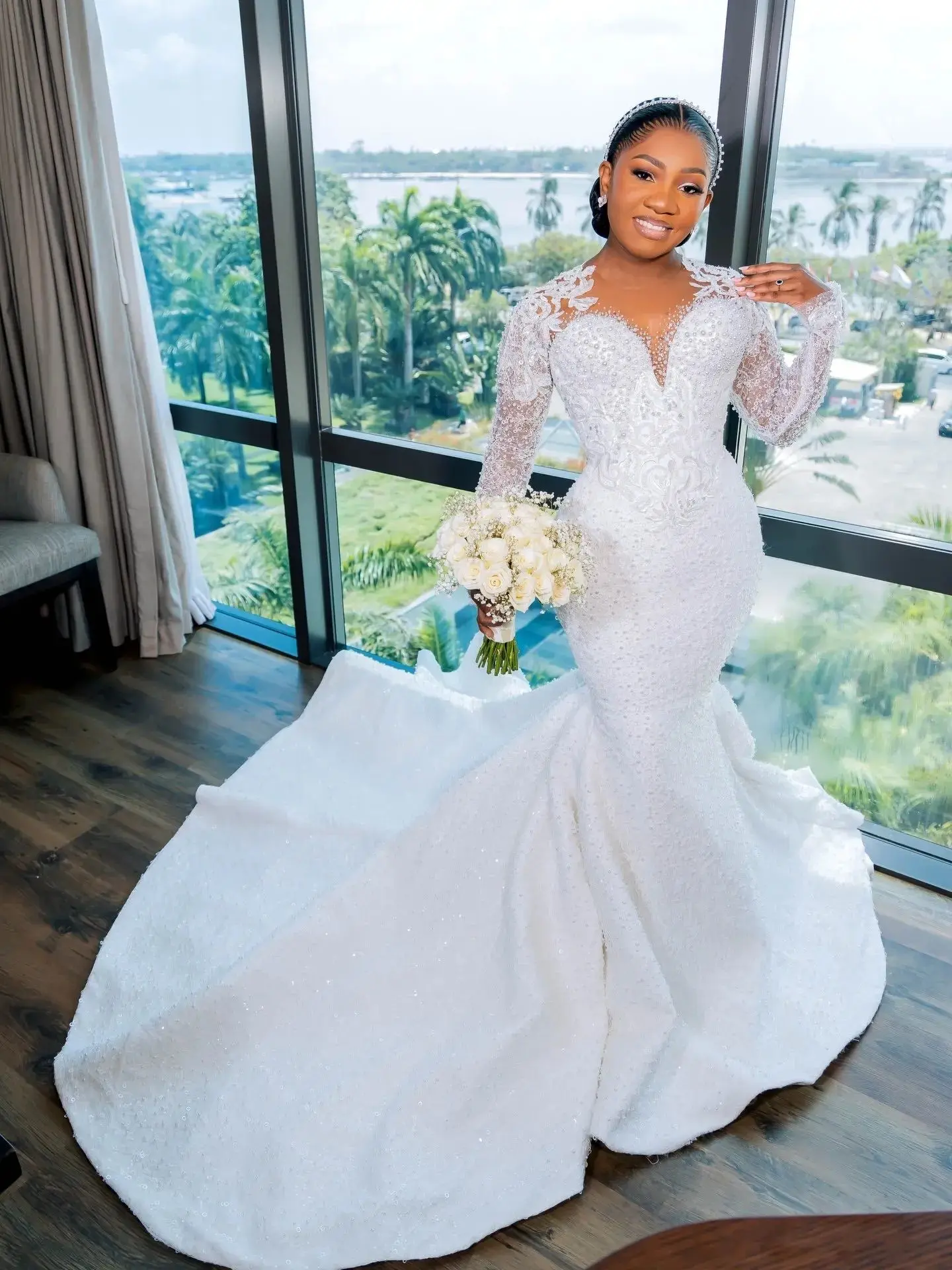 Customized Plus Size Mermaid Wedding Dress Bridal Gowns Bride Illusion Sheer Bead Pearls Rhinestones Decorated Ruffles