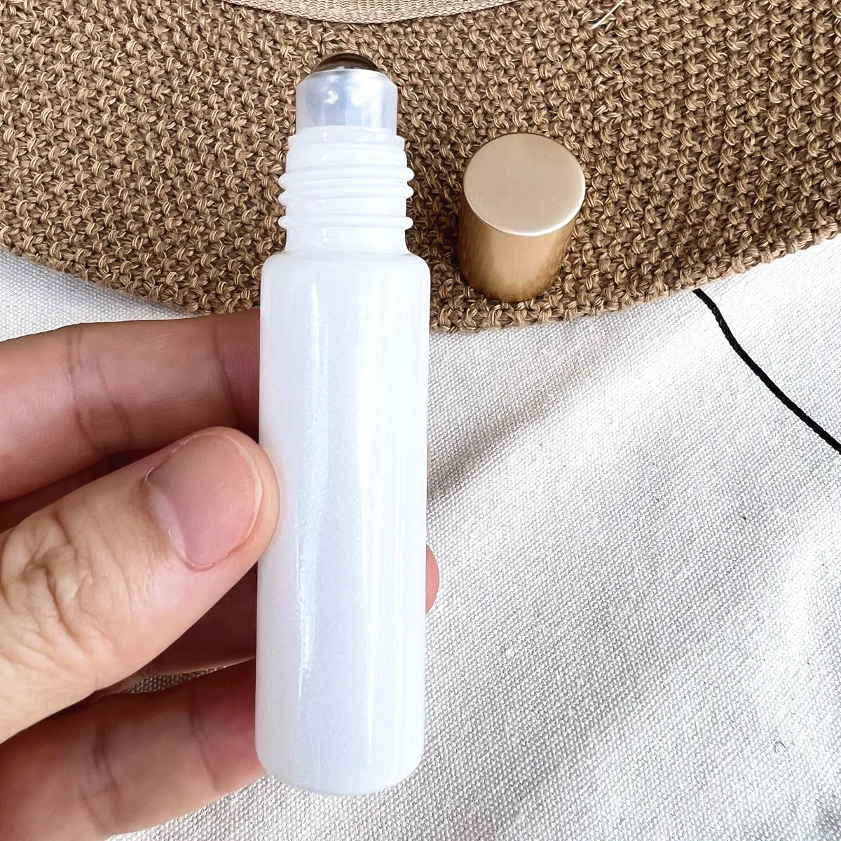 

100x 10ml Glass Roll On Bottle Translucent White Roller Ball for Essential Oils Perfume Beads Lip Oil Portable Travel