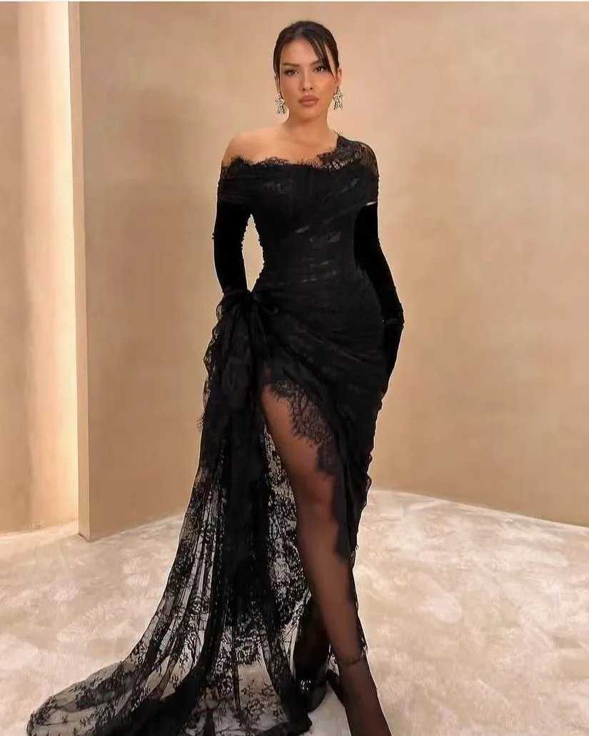 Abiti da celebrità sexy con guanti Abiti da ballo in pizzo con spacco alto Trasparente con spalle scoperte Splendido abito da sera formale lungo
