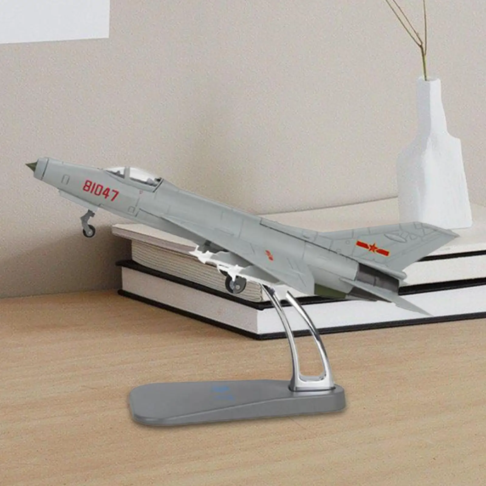 

1/72 Scale J7 Fighter High Detailed Aircraft for Bookshelf TV Cabinet Bar