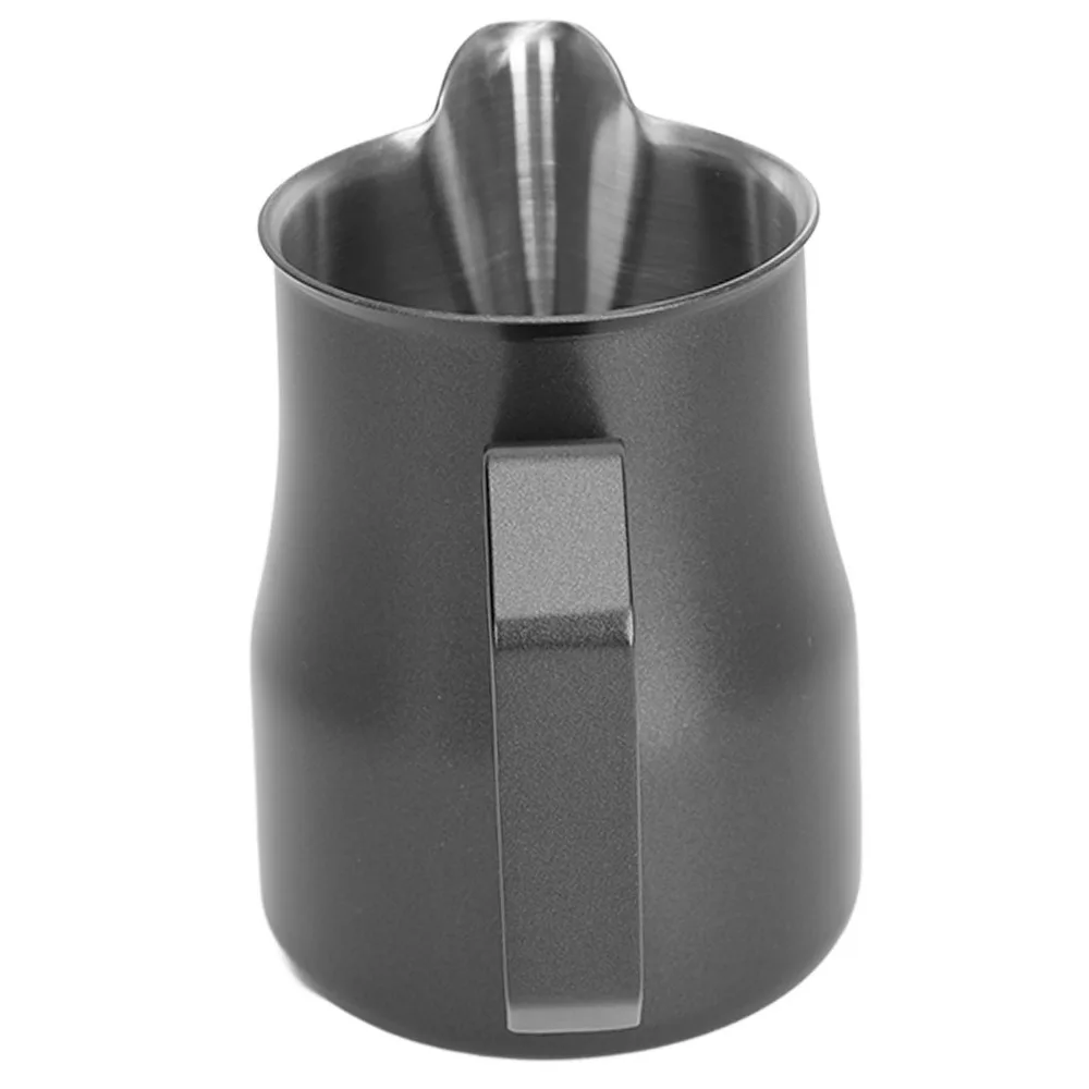 304 Stainless Steel Milk Frothing Pitcher 350ML 450ml Milk Frother Cup Olecranon Type Outlet Coffee Steaming Pitcher