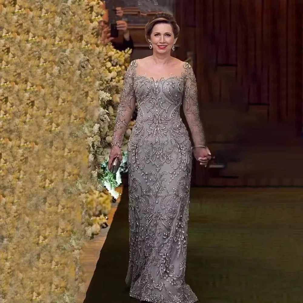 

Luxury Mother Of The Bride Dresses 2025 Customized Scoop Neck Long Sleeves Floor Length Beaded For Women Sweep Train Dresses