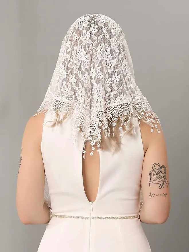 Lace Mantilla Veil for Wedding Bridesmaids, Católica Tulle, Head Covering, Chapel Veil, Latin Mass Scarf, Triangle Veil