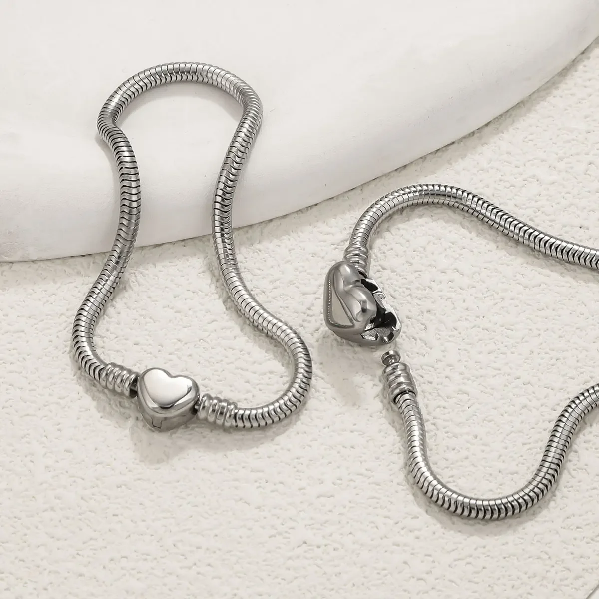 Stainless Steel Charm Bracelet Heart Clasp Snake Chain Hanging Bracelets Fit Charms Beads DIY Jewelry Making Supplies Wholesale