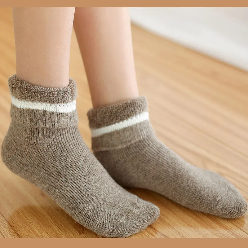 Women Winter Warm Solid Color Wool Socks Super Thick High Quality Cashmere Snow Casual Resistance To Cold 2pair/lot