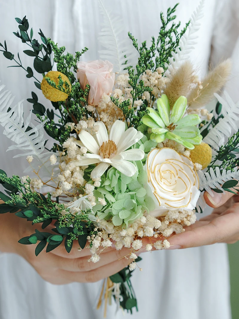 Preserved Fresh Eucalyptus Hydrangea Eternelle Rose Babys Breath Dried Flower Bouquet for Flower Arrangements Wedding Home Decor