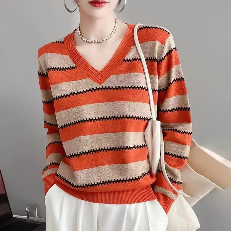 

Autumn Winter Fashion Contrast Stripes Trendy V-neck Loose Slim Commuting Versatile Style Long Sleeve Women's Sweater JJ434