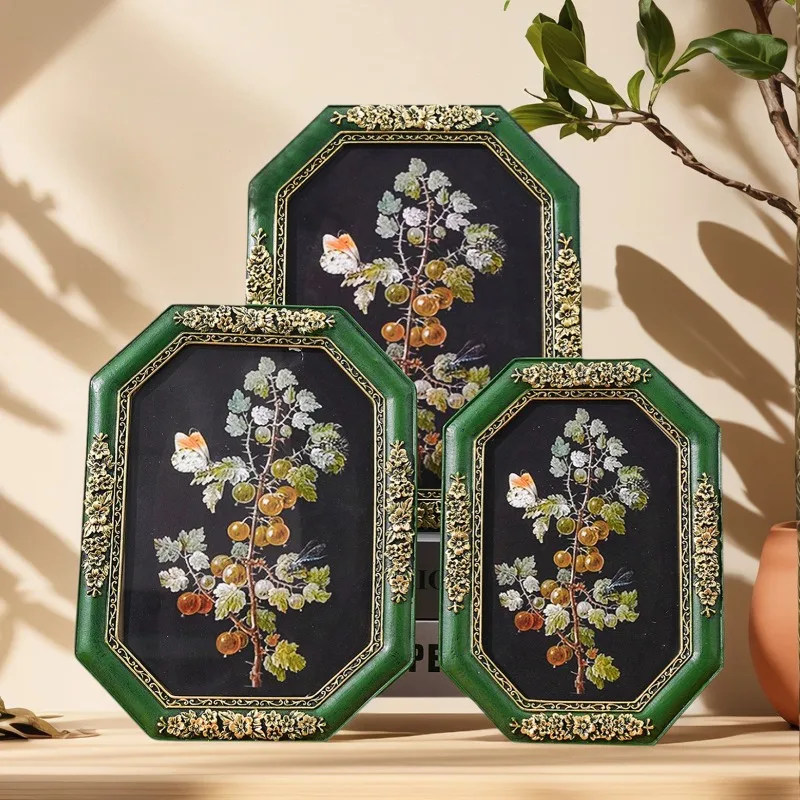 European Vintage Octagonal Floral Pattern Picture Frame,6/7/8 Inches Classical Resin Photo Frame for Tabletop Home Decor Display