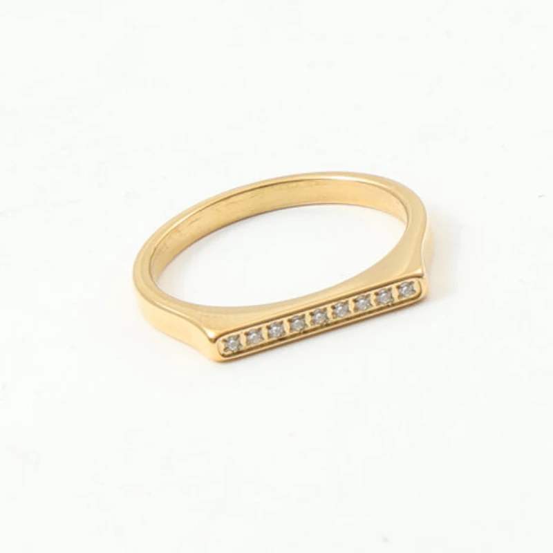 Anillo fino de circón brillante en forma de D para mujer, sello de acero inoxidable de Color dorado