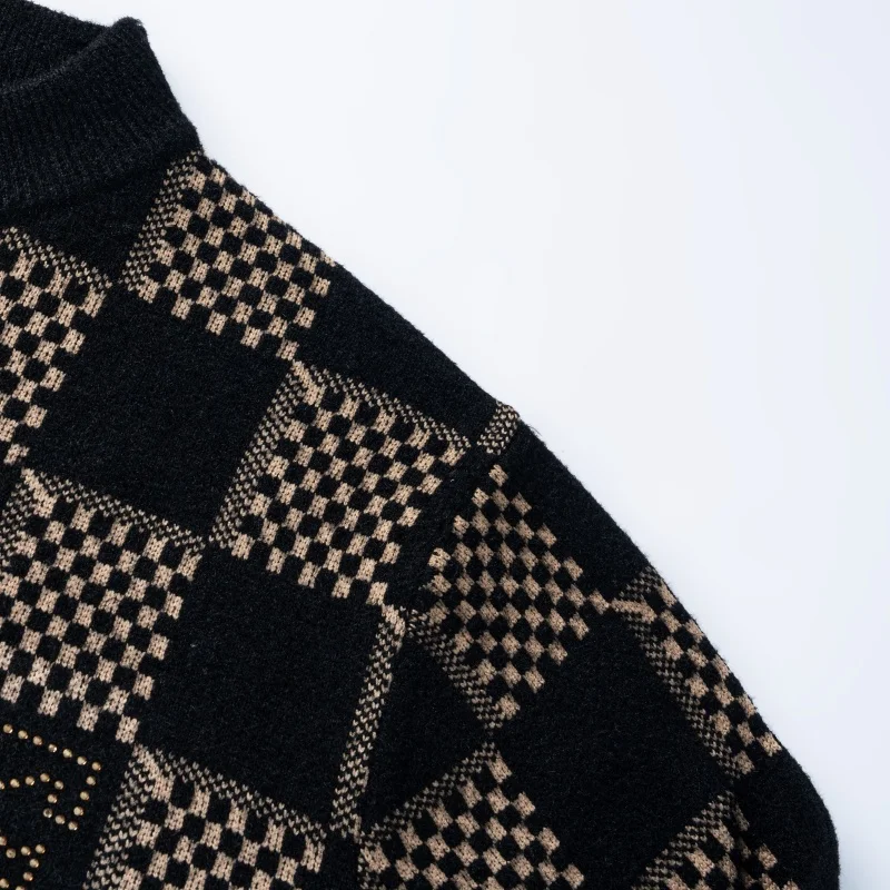 Men's Crystal Short Velvet Anti-Pilling Knit Sweater Checkerboard Jacquard Crewneck Pullover Long Sleeve Warm Soft Autumn Winter