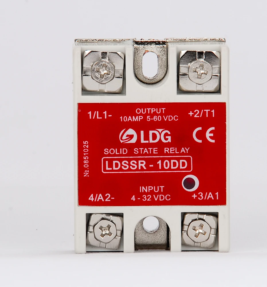 

Твердотельное реле постоянного тока LD-SSR-10DD SSR 10A 4–32 В постоянного тока Вход 5-60 В постоянного тока Выход