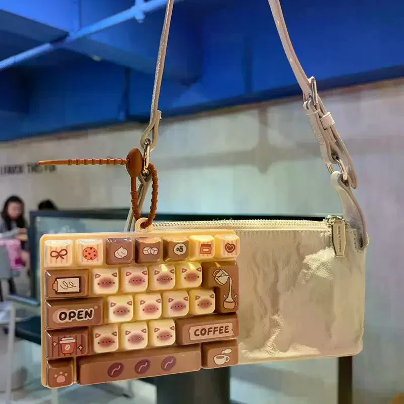 26-key Cat Pudding Decompression Color Keyboard Cartoon Clicker Backpack Pendant Mobile Phone Car Key Chain Home Decoration