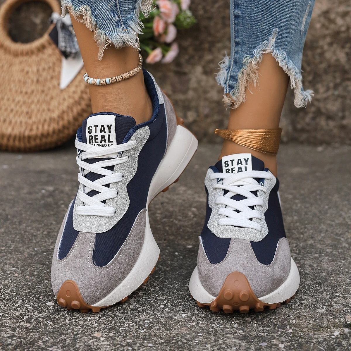 Frühling Herbst Komfortable Dicke Sohle Nicht Slip Casual Sport Schuhe für Frauen Modische Neue Runde Kappe Elegante Vulkanisierte Schuhe
