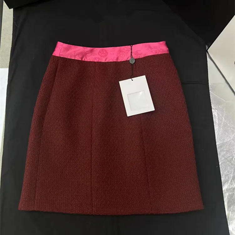 Customization European women's clothing new summer styles for 2026 Sleeveless single-button tweed waistcoat jacket and skirt set