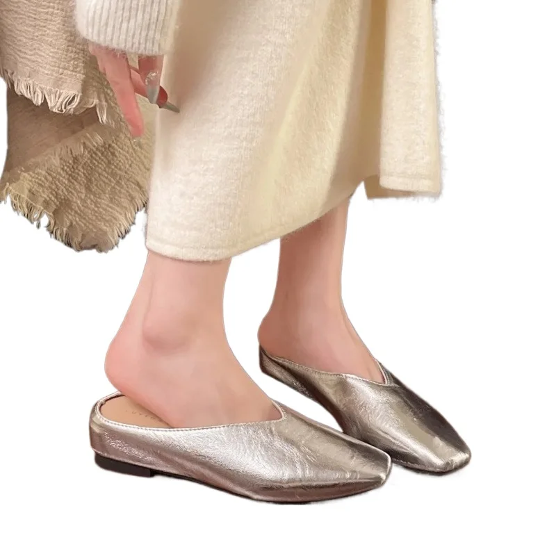 

Women Summer Luxury Designer Shoes Comfortable Slip on Slippers Slides Slippers 2026 New Square Toe Elegant Sandals