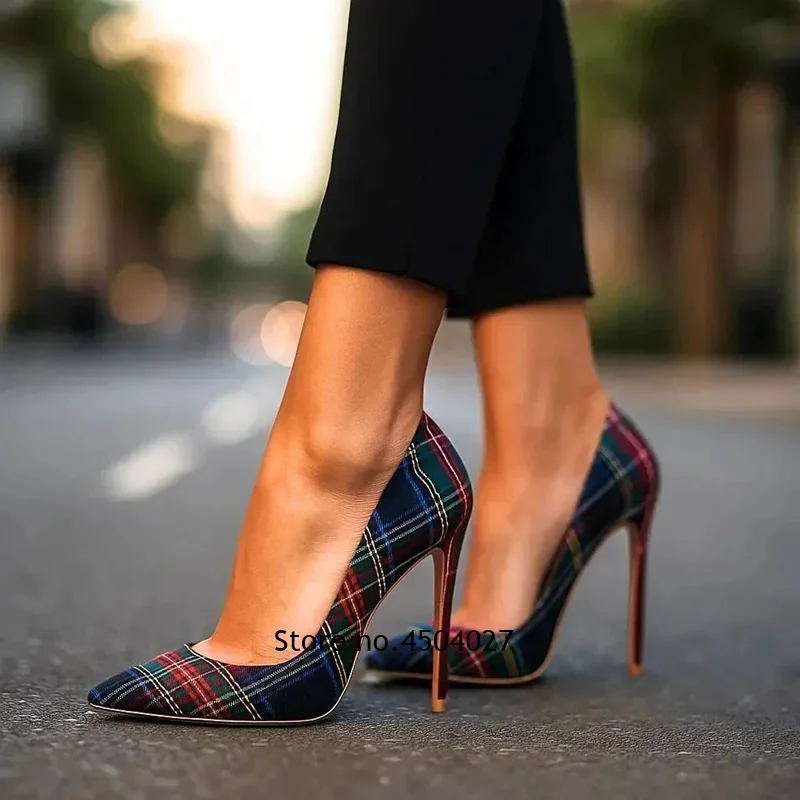 

Женские туфли-лодочки на высоком каблуке с острым носком, красно-зеленые в клетку, из ткани, без застежек, для свадьбы