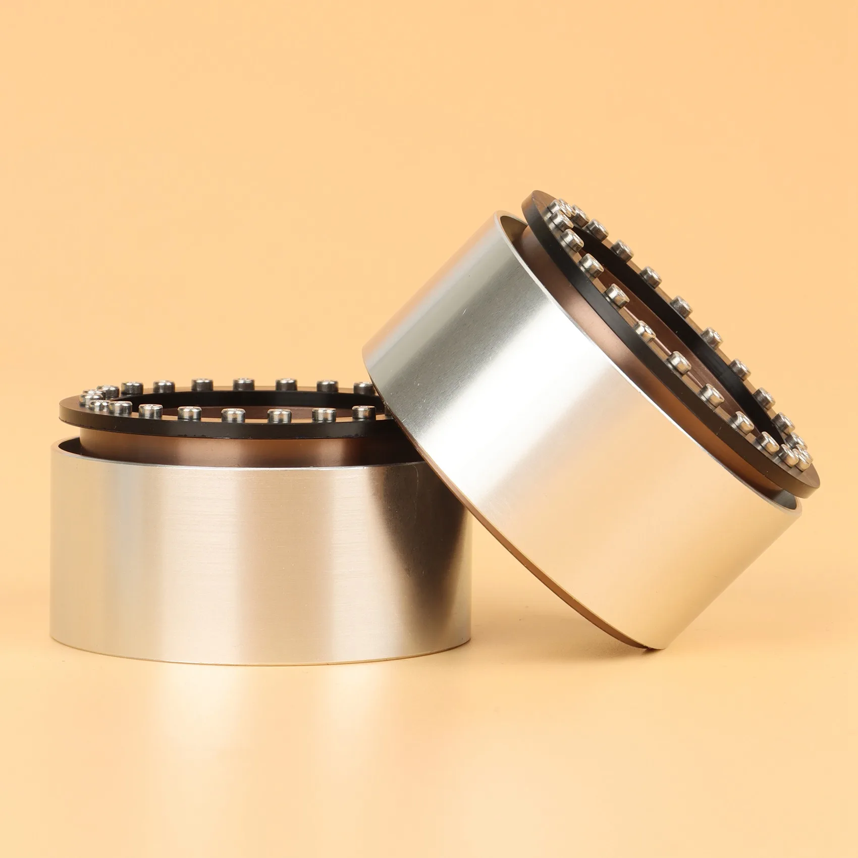 

Металлические колесные диски YSUN-4PCS 2.2 Beadlock для радиоуправляемых краулеров 1/10 Axial SCX10 RR10 Wraith 90056 90048 Traxxas TRX4 TRX-6