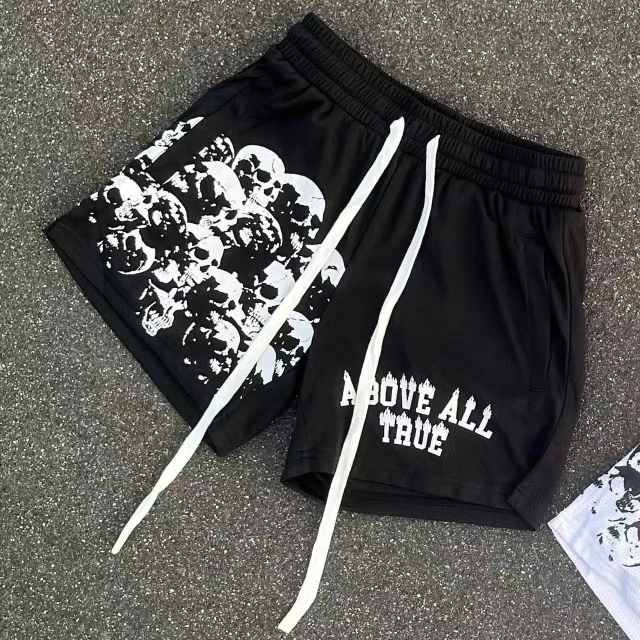 

New 2025 Sports Shorts Men's Four Point But Knee Sweatpants Summer Fitness Running Breathable Quick Drying Basketball Pants