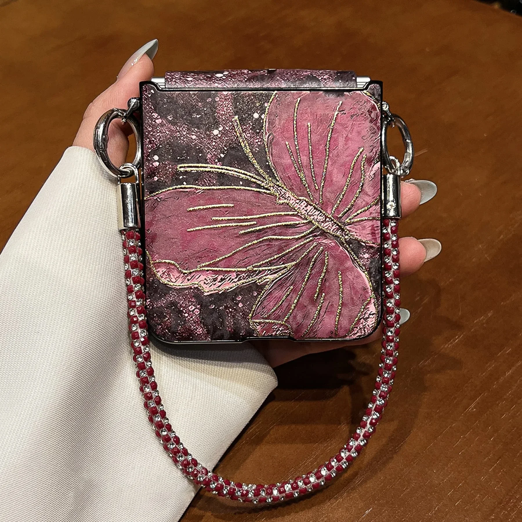 Korean Fashion Glitter Gold Edge Butterfly Leather Case Cover With Hand Chain For Samsung Galaxy Flip 8 7 FE 6 5 4 5G